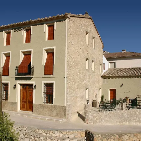 Cases Noves - Boutique - Adults Only