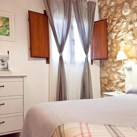 Hotel Cases Noves - Boutique - Adults Only
